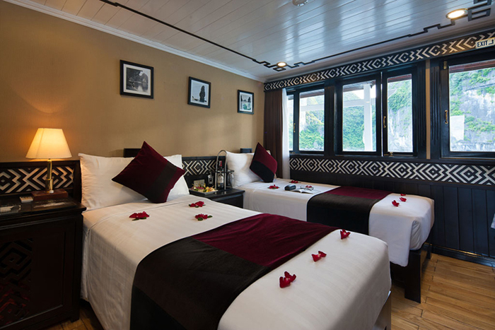 Du Thuyền Hạ Long Carina Cruise