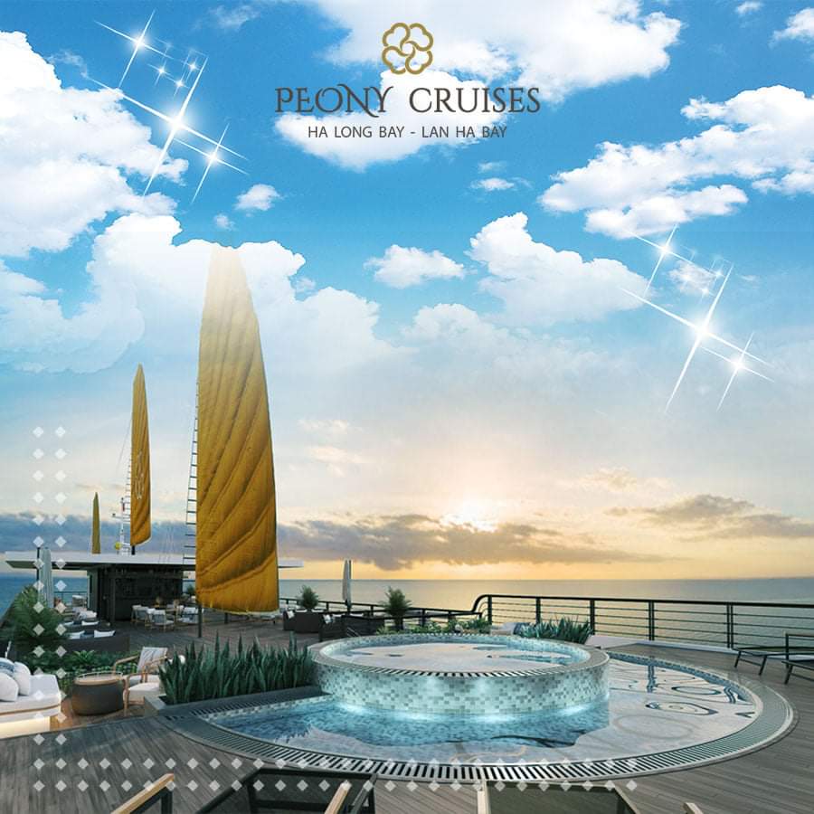 Bể bơi trên du thuyền 5 sao Hạ Long Peony cruise